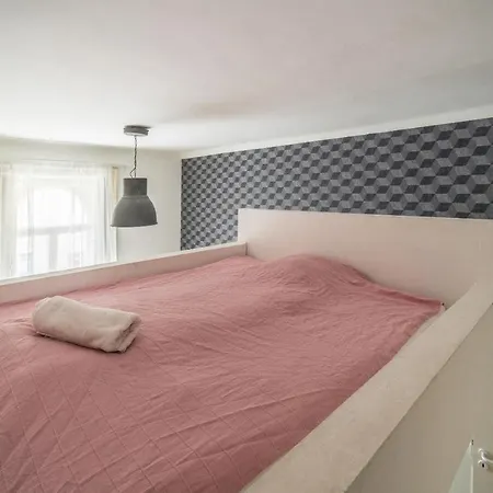 Apartment Susan Near Blaha Lujza Square